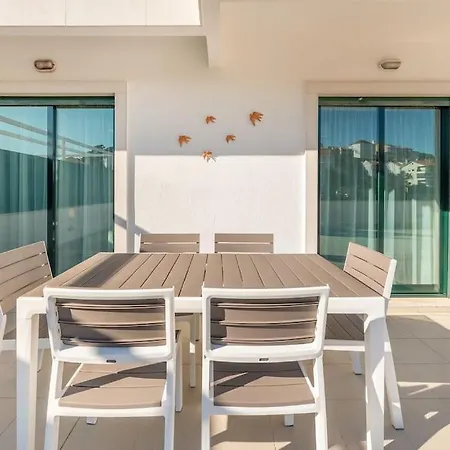 Apartmán Sunny With Very Spacious Terrace Cascais